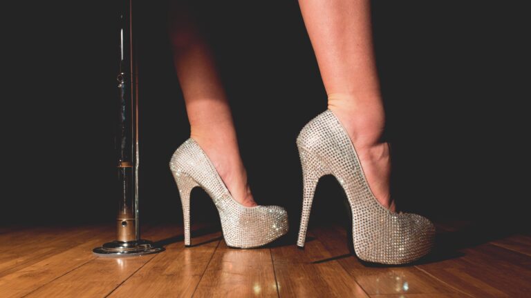 Pole Dancing: A Fusion of Fun, Fitness, and Flexibility